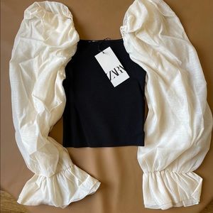 New with tags!! Zara Puff Sleeve Fitted Top.